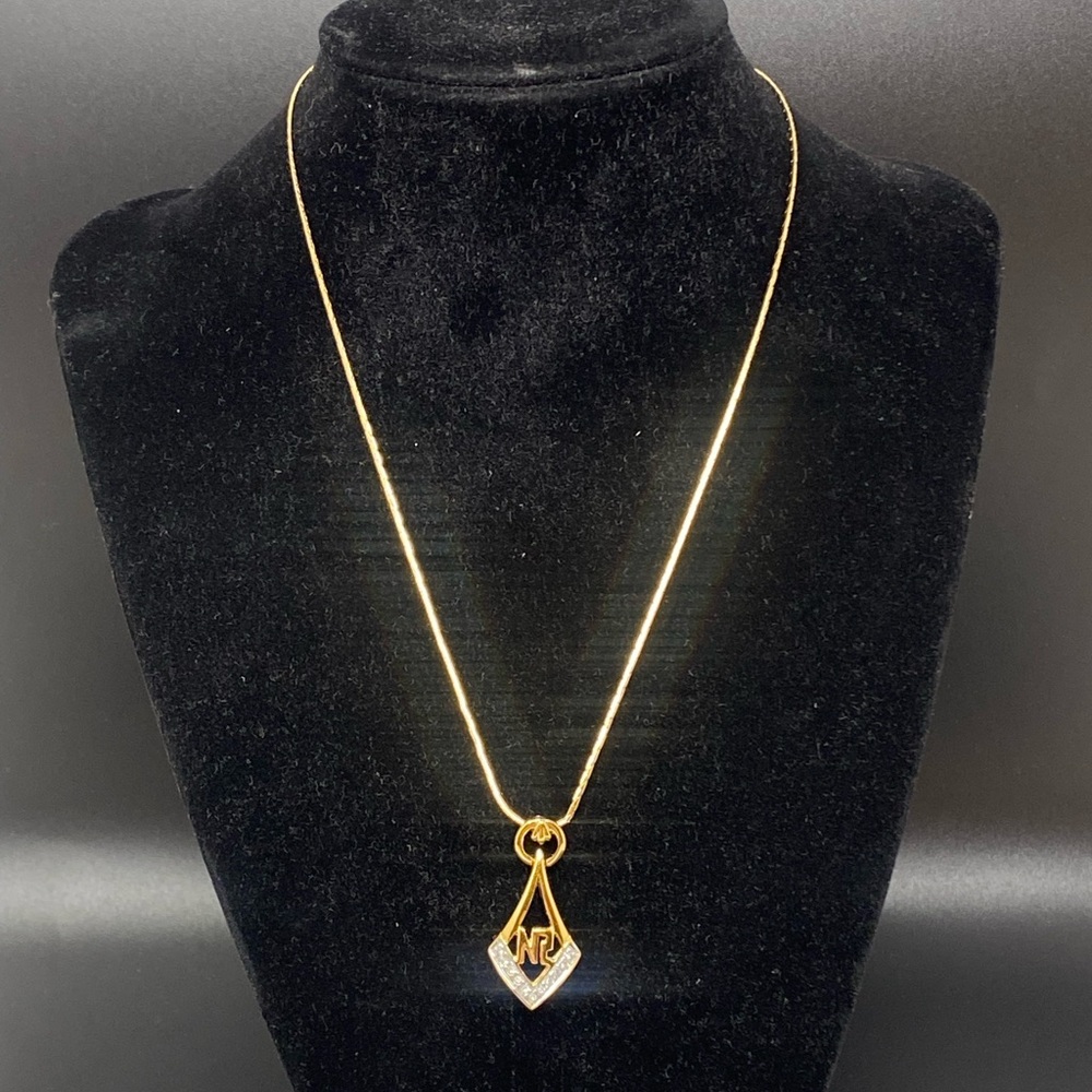 Nina Ricci Gold Tone Necklace Rhinestone Pendant NR